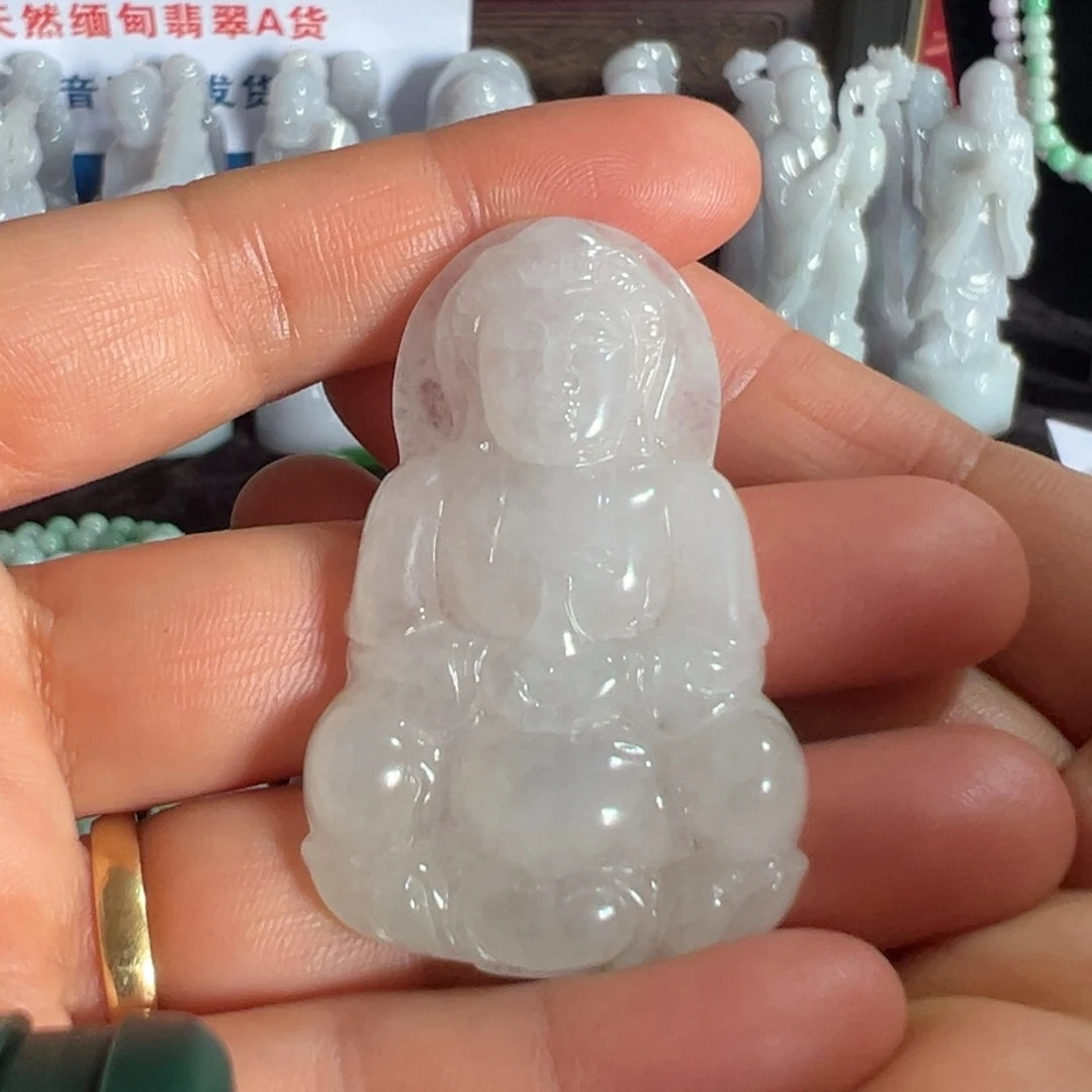 S***A翡翠未镶嵌项圈天然翡翠观音挂件