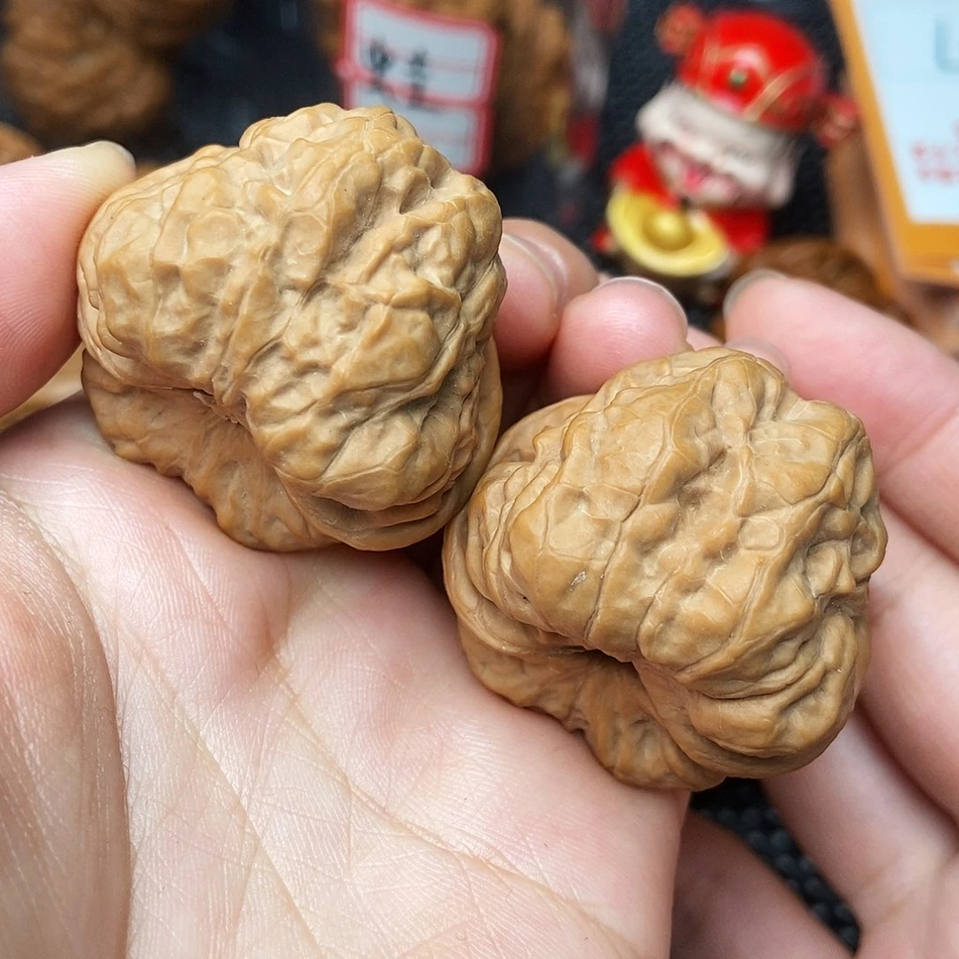 文玩核桃吊坠.蛤蟆38+