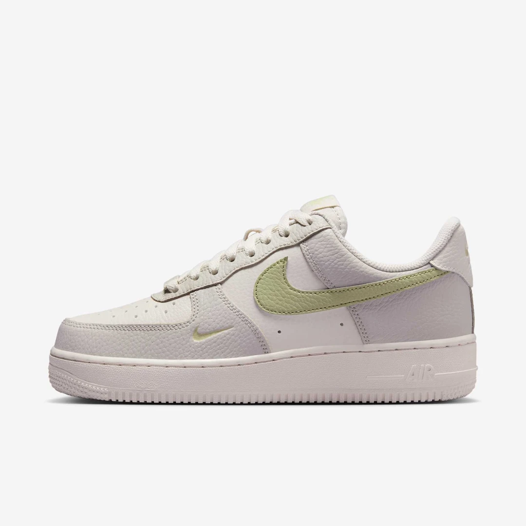 NIKE/耐克【商城】女子ir Force 1 '07 空军一号运动鞋 IB3881-001
