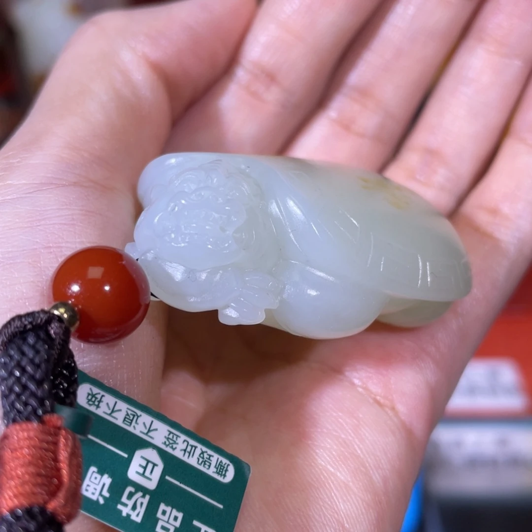 清***城和田玉未镶嵌把件