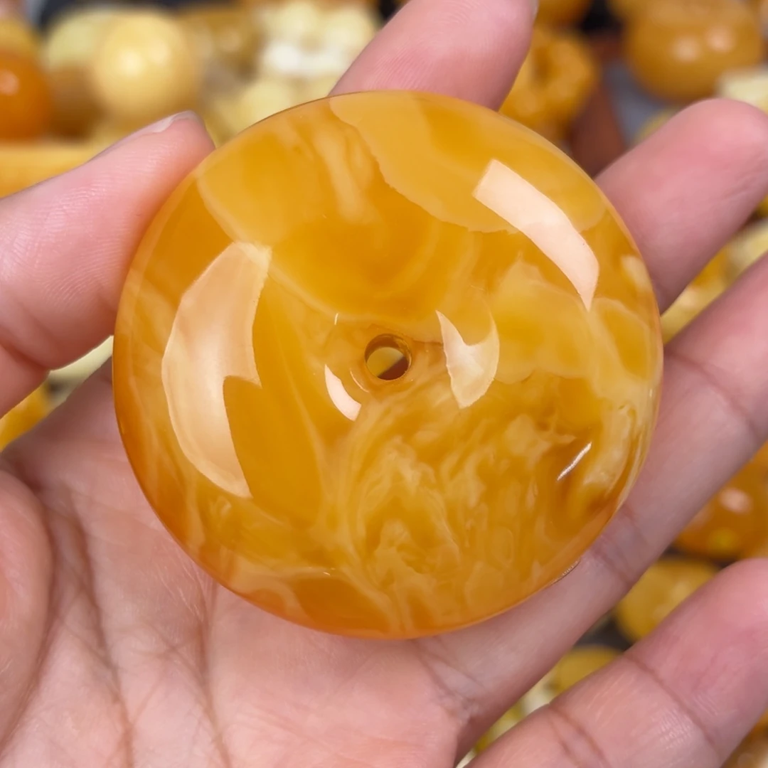 蜜蜡未镶嵌吊坠(不含链)溶洞妖花扣