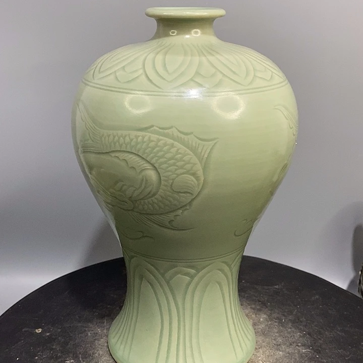 越窑梅瓶造型美观