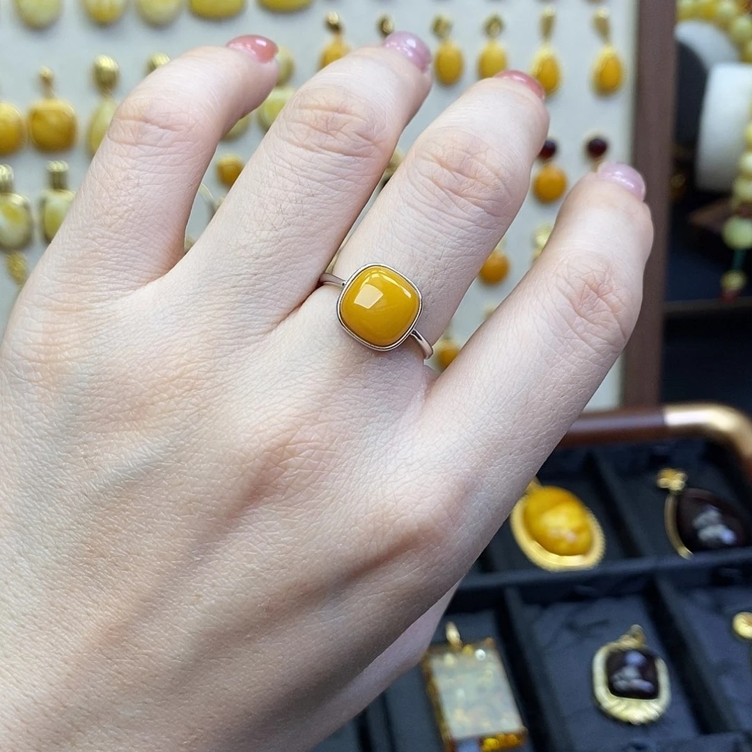 琥珀未镶嵌裸石成品