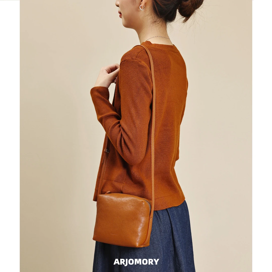 ARJOMORY原创设计高级感真皮小方包女2025新款小众复古单肩斜挎包