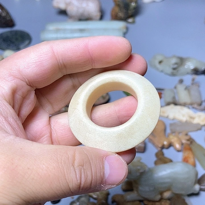 和田玉未镶嵌颈饰67