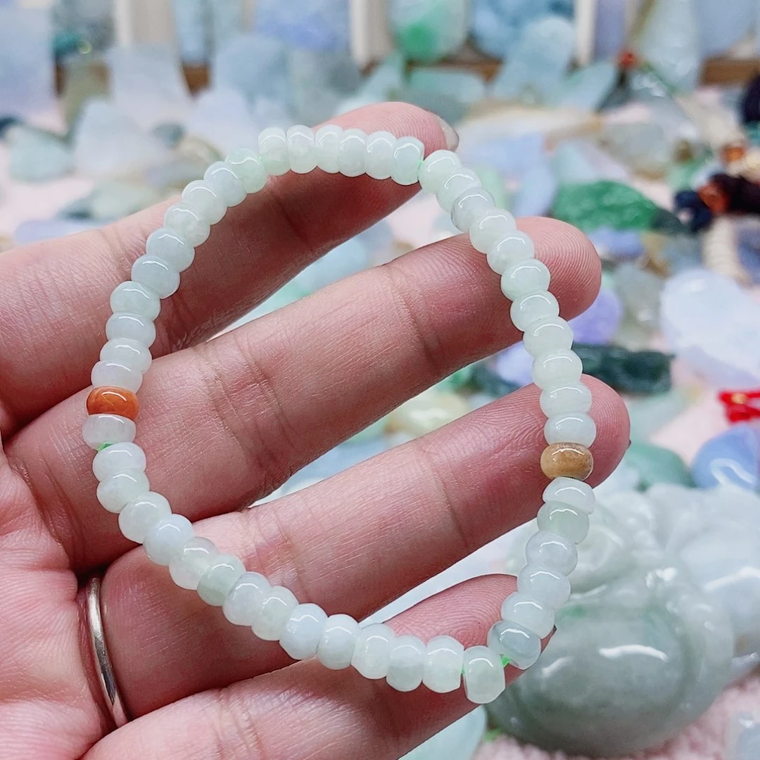 颈饰未镶嵌翡翠天然