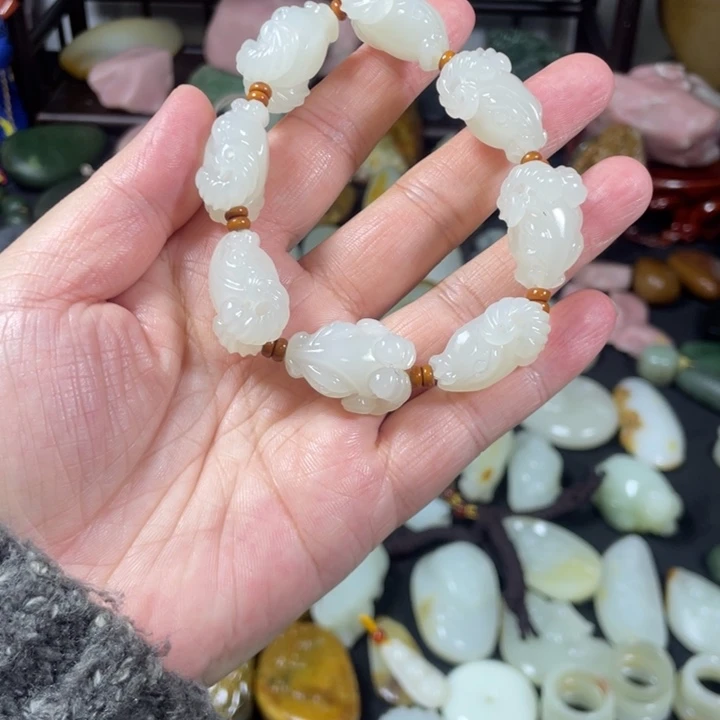 和田玉未镶嵌手链