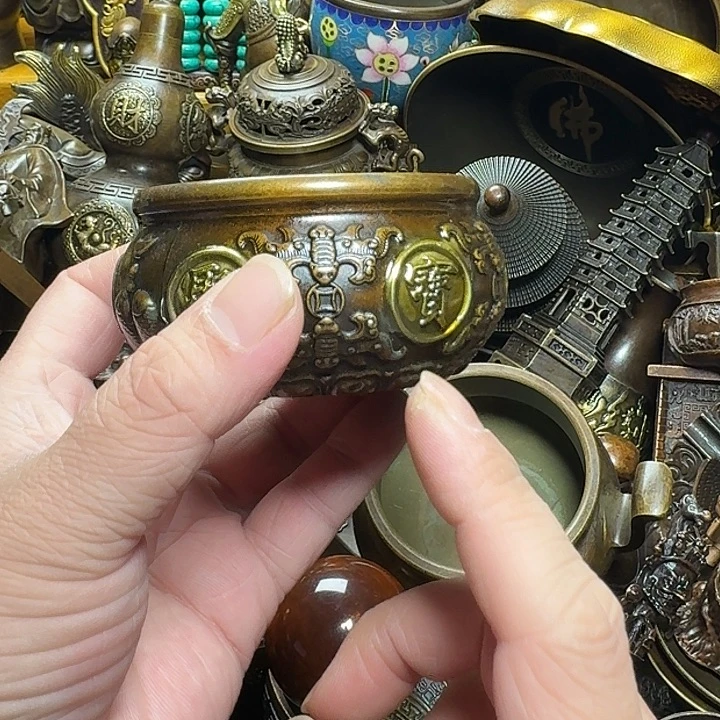 铜器摆件收收藏藏