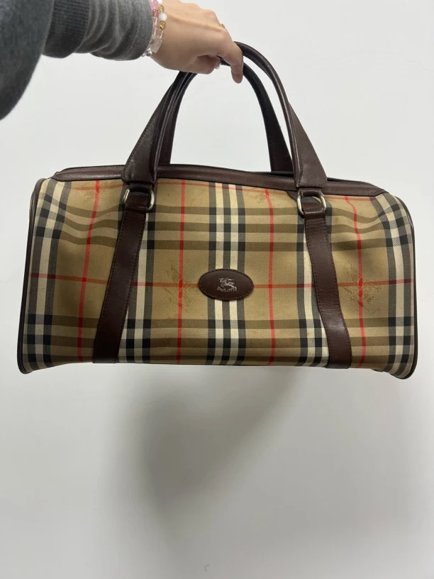 90新 BURBERRY/博柏利 兔兔奢G专属/博柏利手提包/250214057