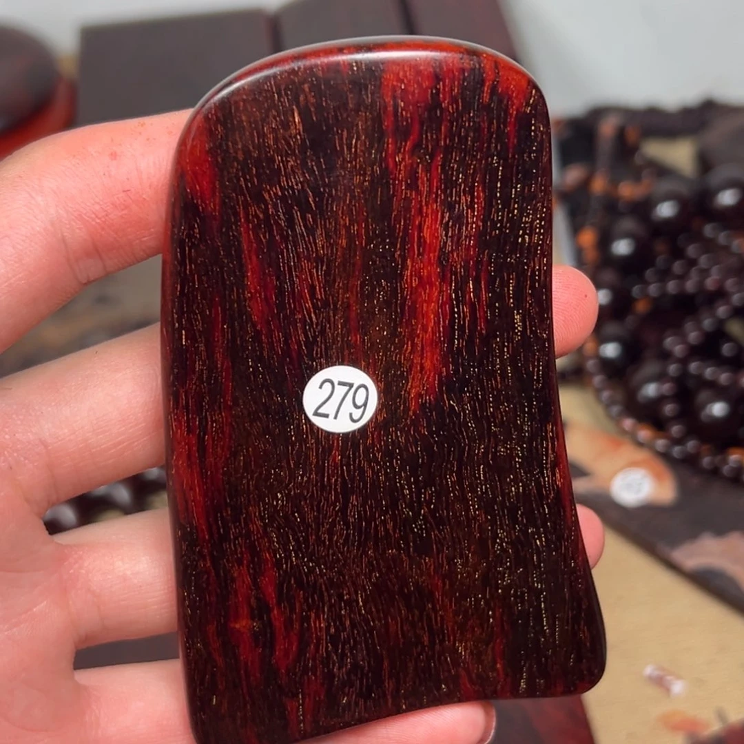 檀香紫檀（小叶紫檀）子*