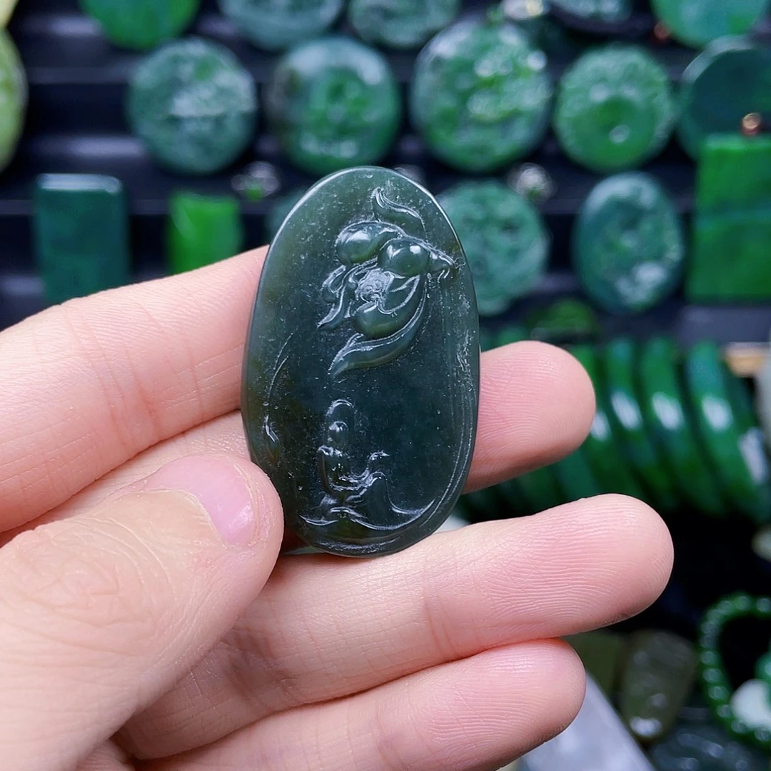 和田玉未镶嵌珠宝半成品