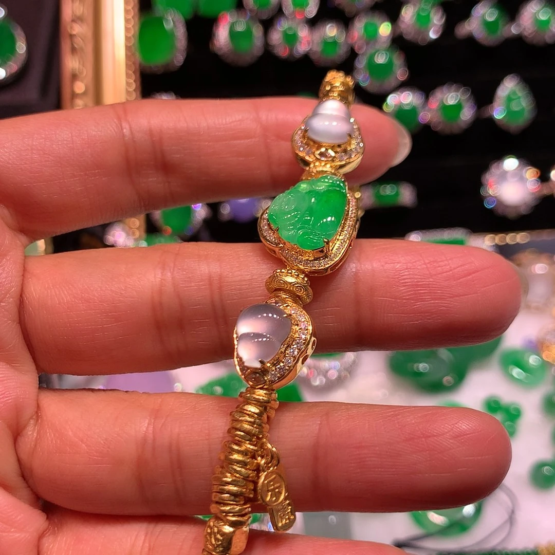 18K金镶嵌手链翡翠天然缅甸，盘缠，钱串子，设计款手链