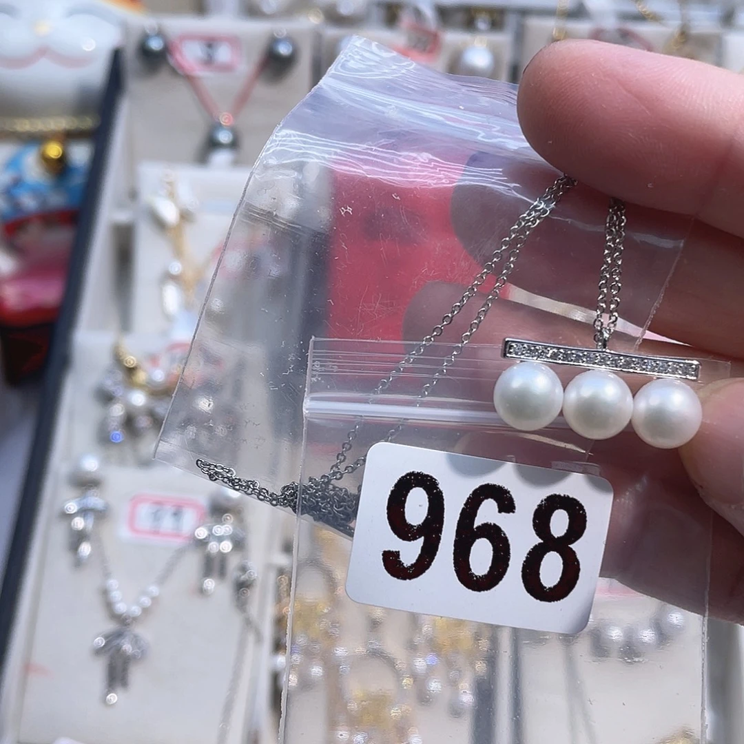 c***t合金耳饰淡水珍珠