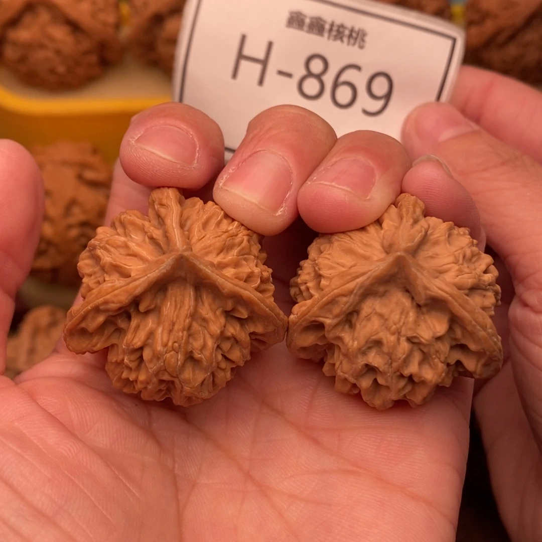 把件桃核盘山奔34….
