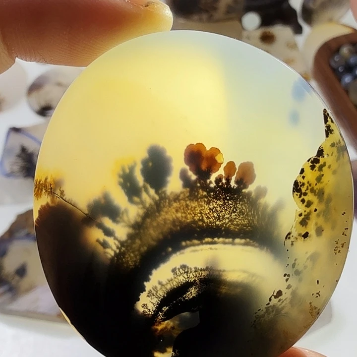 玛瑙/玉髓未镶嵌珠宝半成品