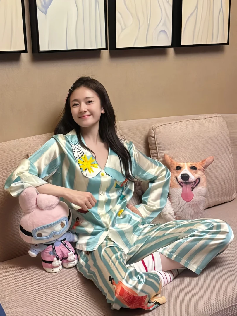 李兰迪同款条纹冰雪丝长袖套装休闲睡衣女款爆款2025年新款家居服