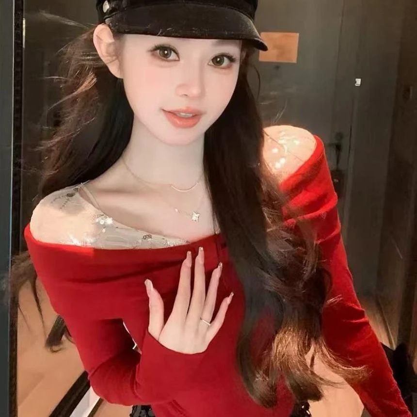 圣诞新年红色磨毛一字肩假两件长袖T恤女秋冬新款修身显瘦打底衫