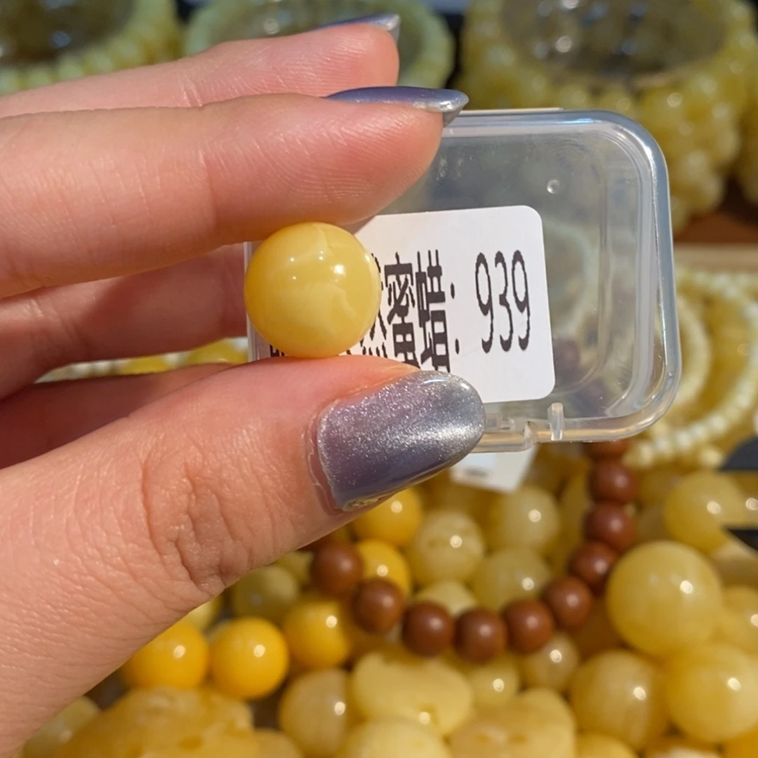 琥珀未镶嵌珠宝奇石939
