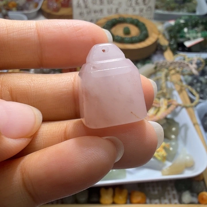 和田玉未镶嵌珠宝半成品