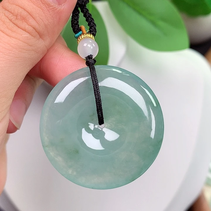 翡翠未镶嵌颈饰平安扣 35.7x6.0mm