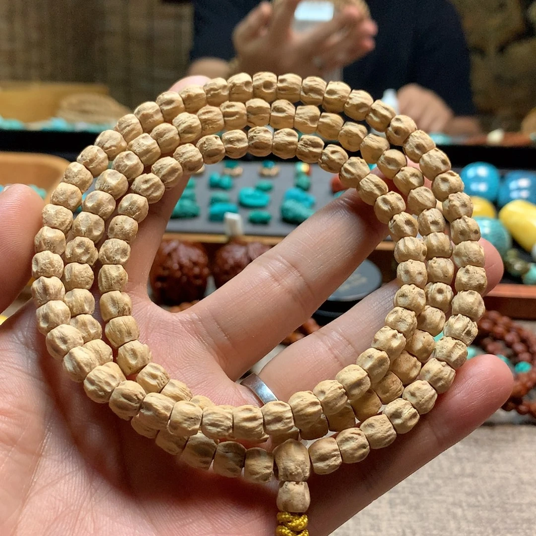 吊坠柏香籽/百香籽热振粉皮方块深坑鬼