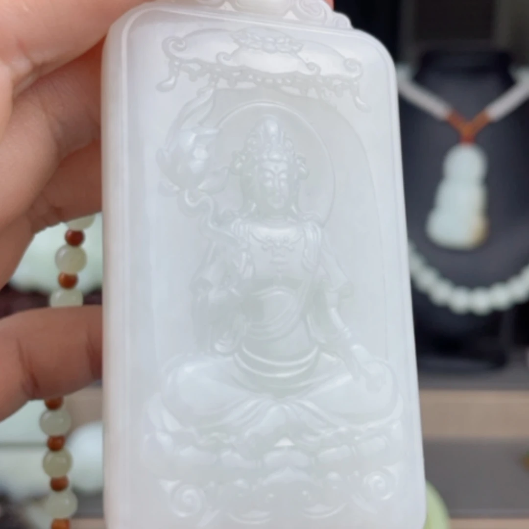 【闪购商品】颈饰未镶嵌和田玉