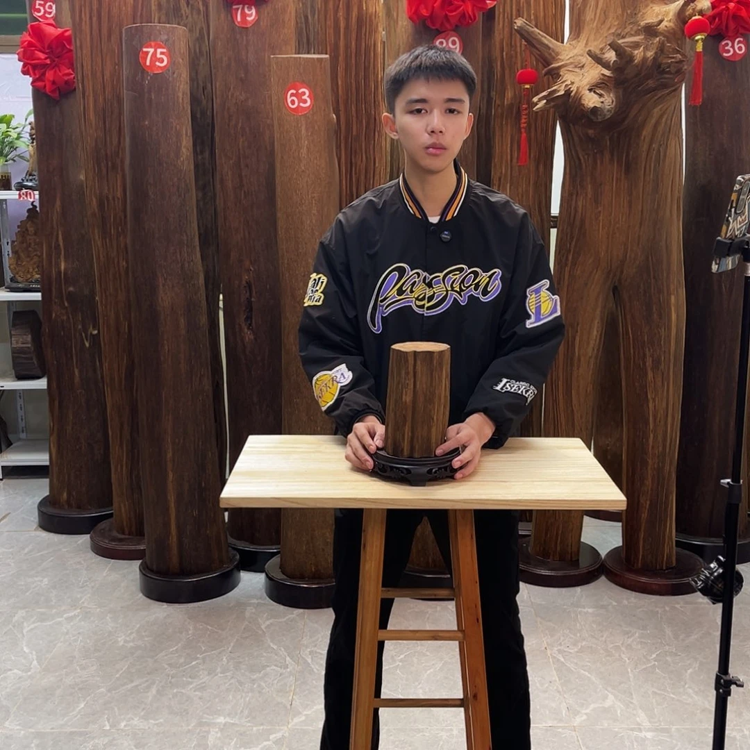 沉香碎屑沉香原材料