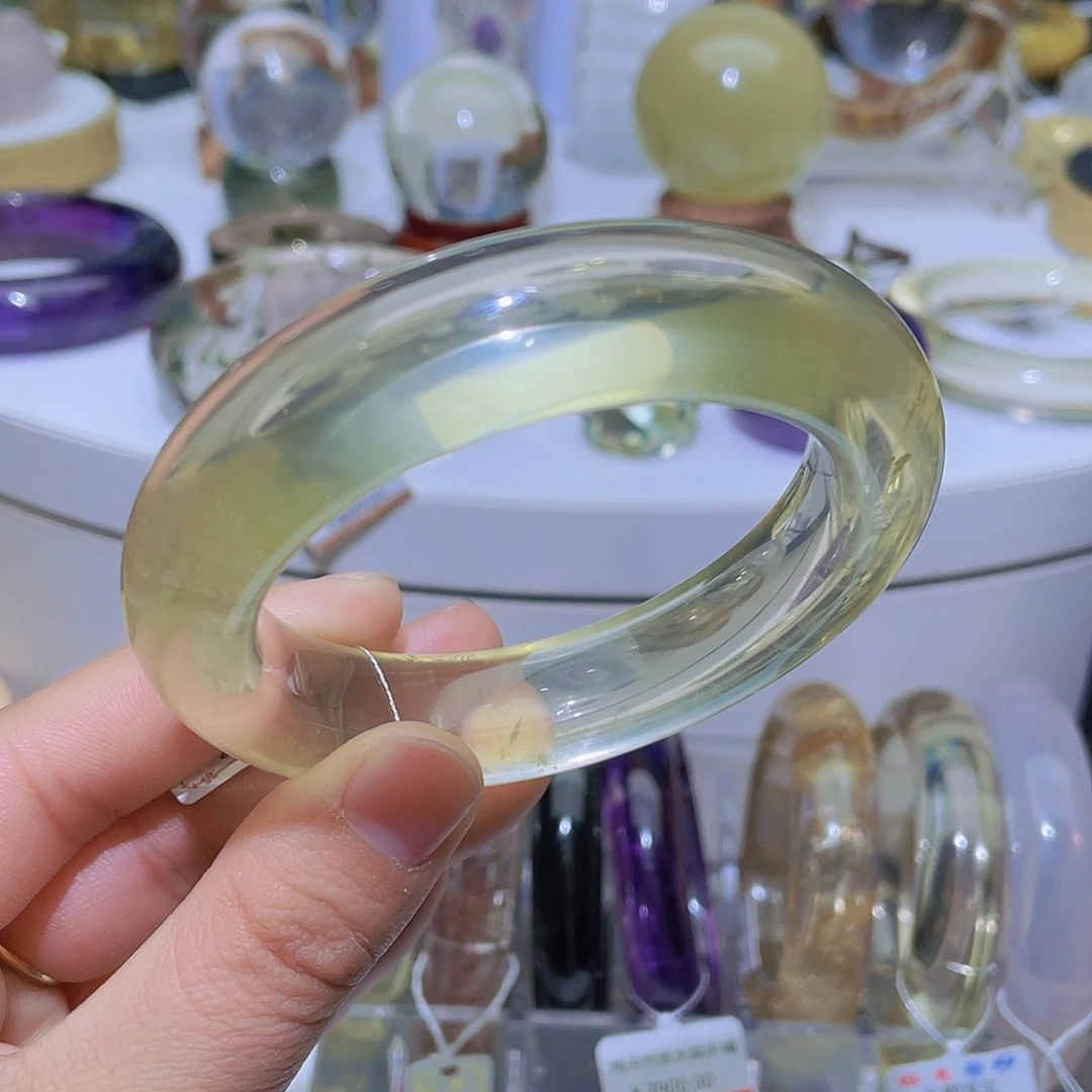 水晶手镯未镶嵌天然黄水晶手镯