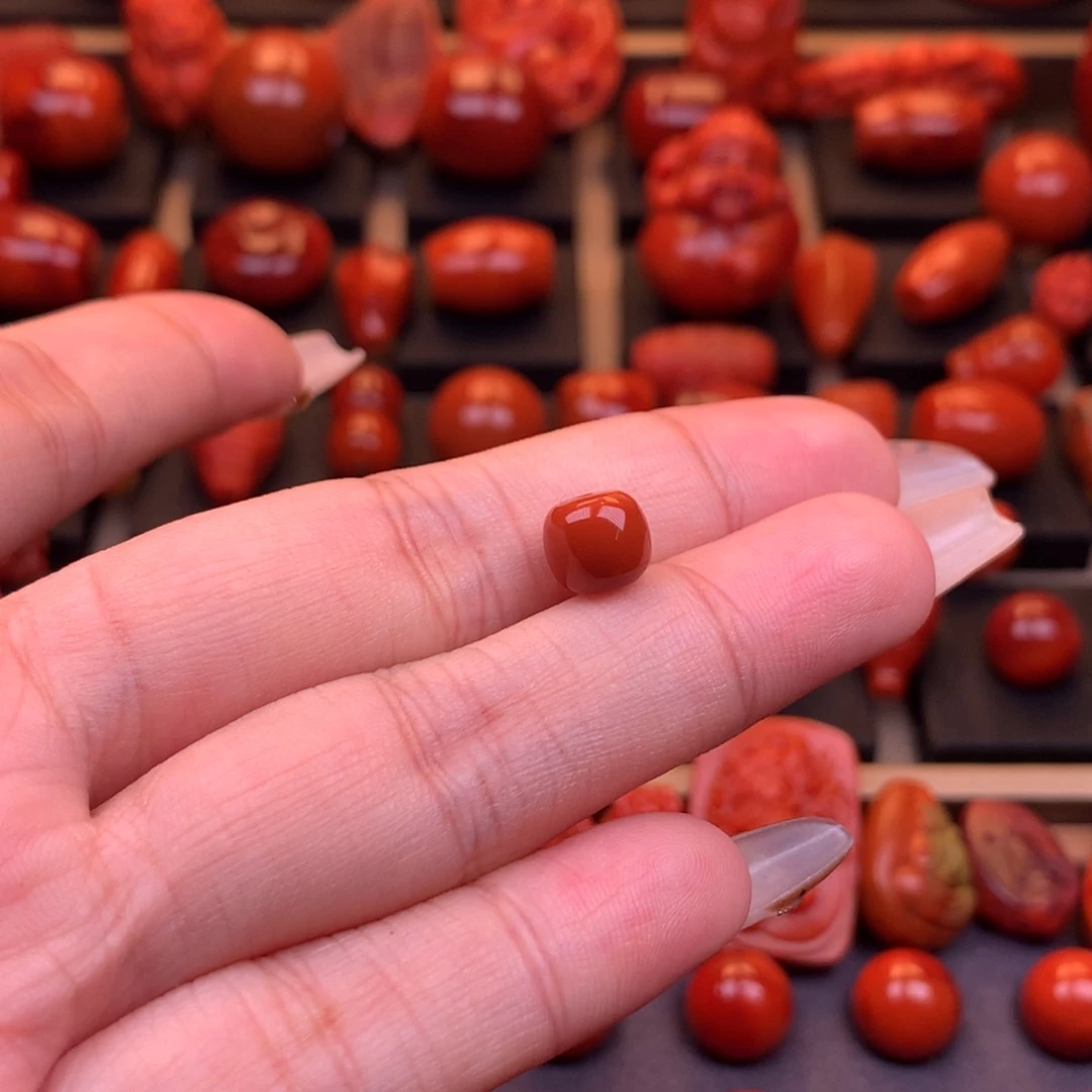 南红玛瑙未镶嵌川料原矿老型单珠8mm