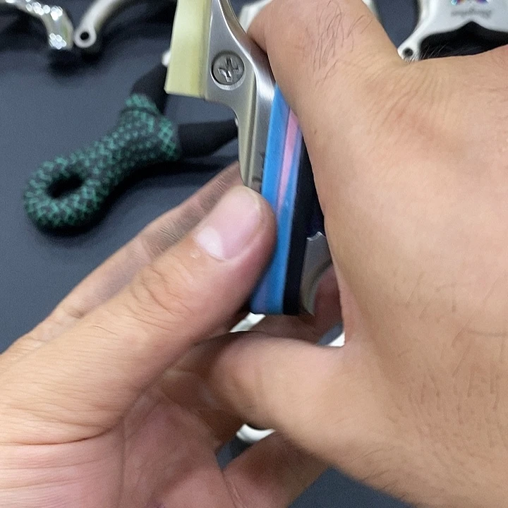 依***想1650号瑕疵蝴蝶裸弓