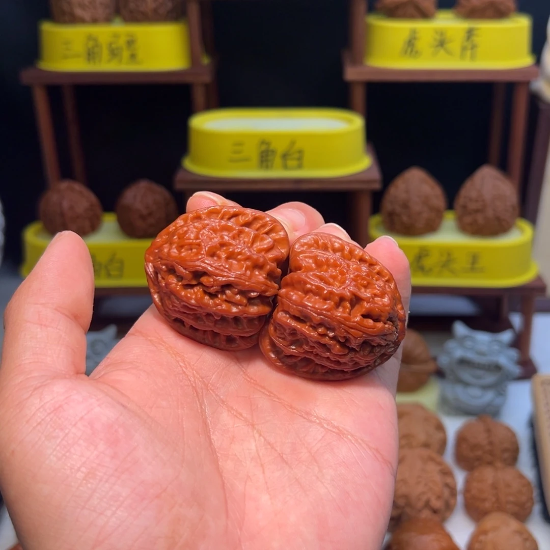 吊坠文玩核桃【角王】全品41三角白