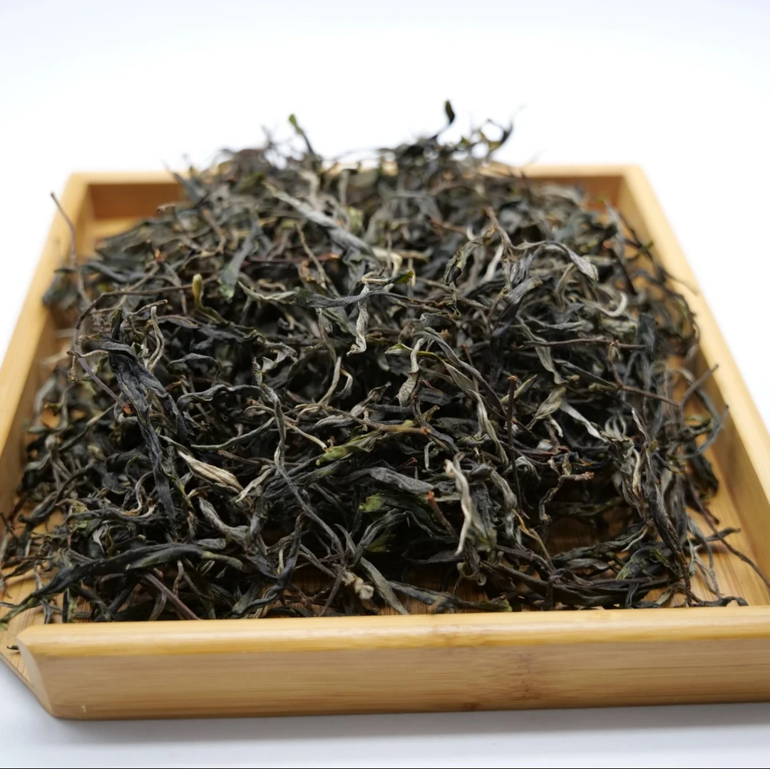 通用 单株冰岛老寨 香气 浓郁 品质普洱生茶（春茶/散料）