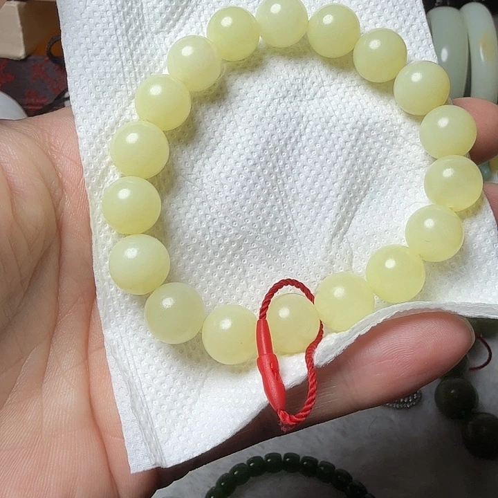 和田玉未镶嵌手串