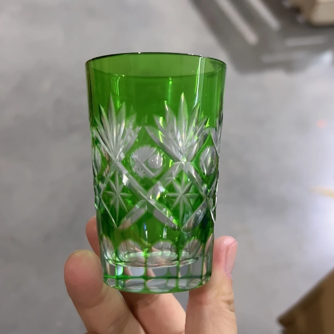水晶玻璃平底款微瑕一个