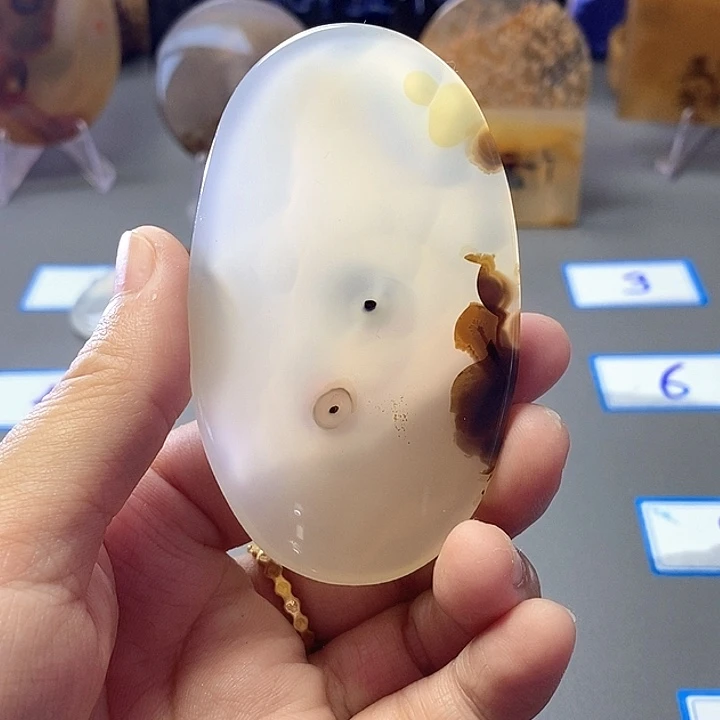 玛瑙/玉髓未镶嵌珠宝半成品