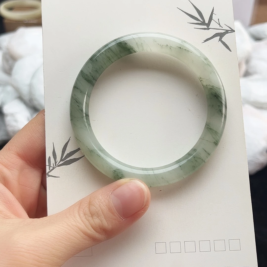 未镶嵌手镯石英质玉26