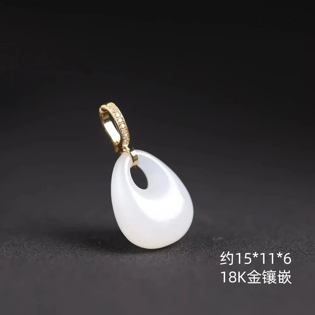 本真 | ”辈辈有福“原创设计精品和田玉白玉小吊坠