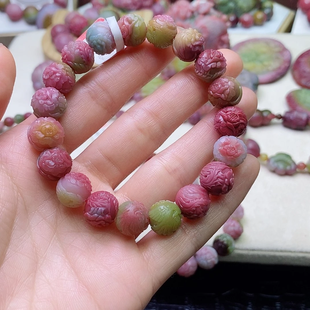 玛瑙/玉髓珠宝奇石未镶嵌但****。盐源玛瑙定制