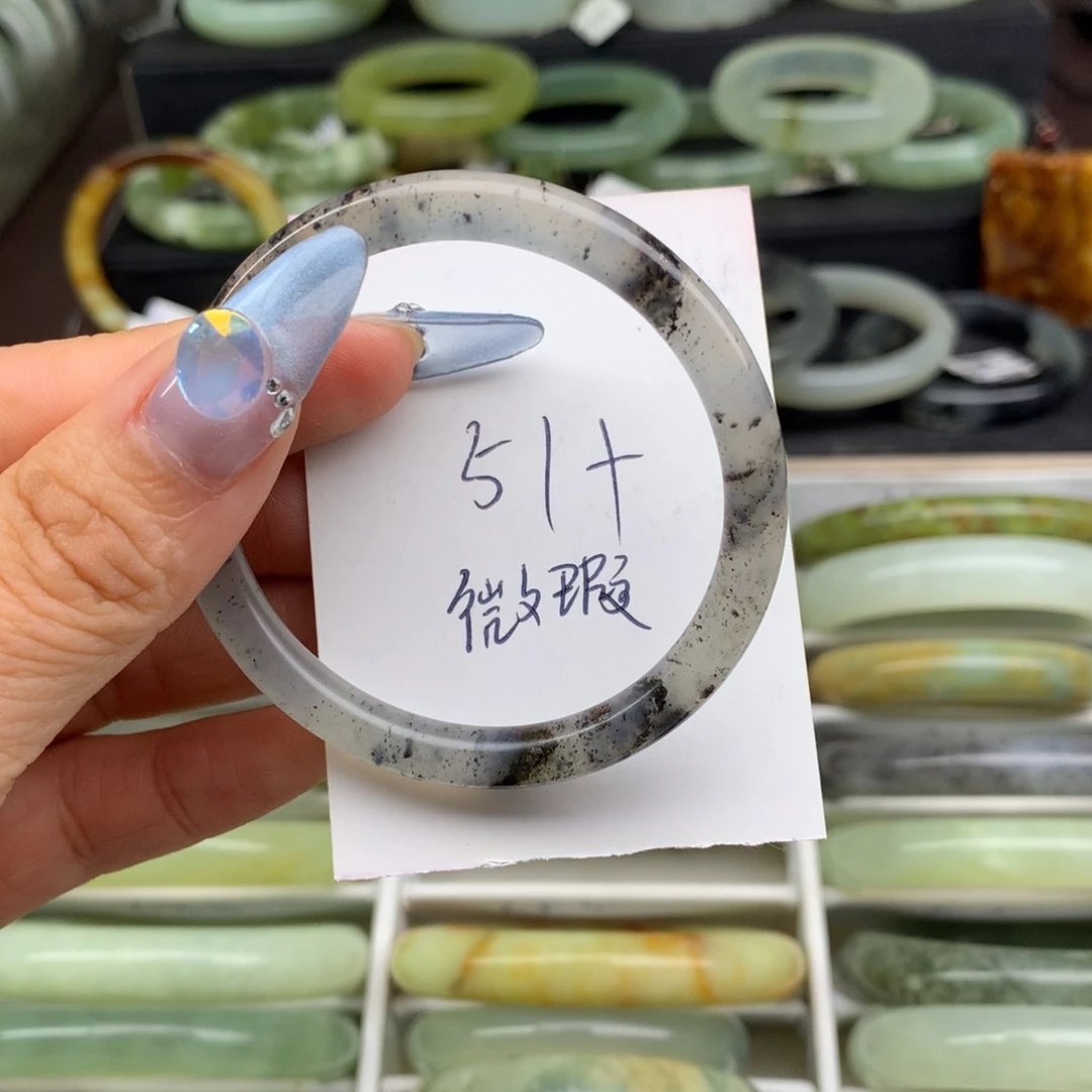 蛇纹石玉未镶嵌手镯696