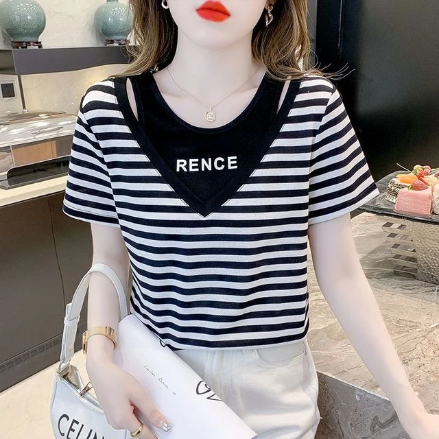 2025胖mm短袖遮肚子女装条纹上衣显瘦正肩夏t恤设计感大码假两件