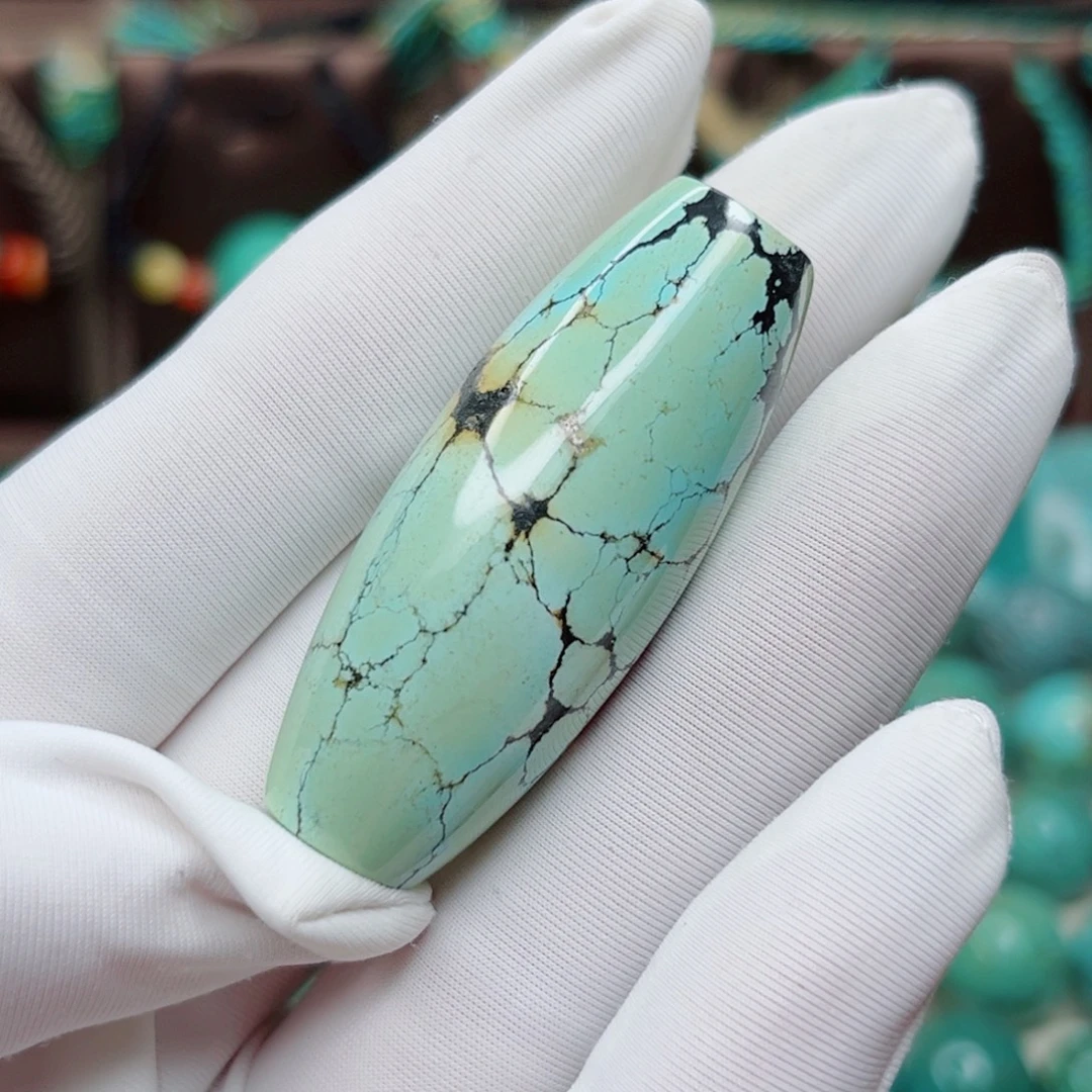 绿松石未镶嵌原矿