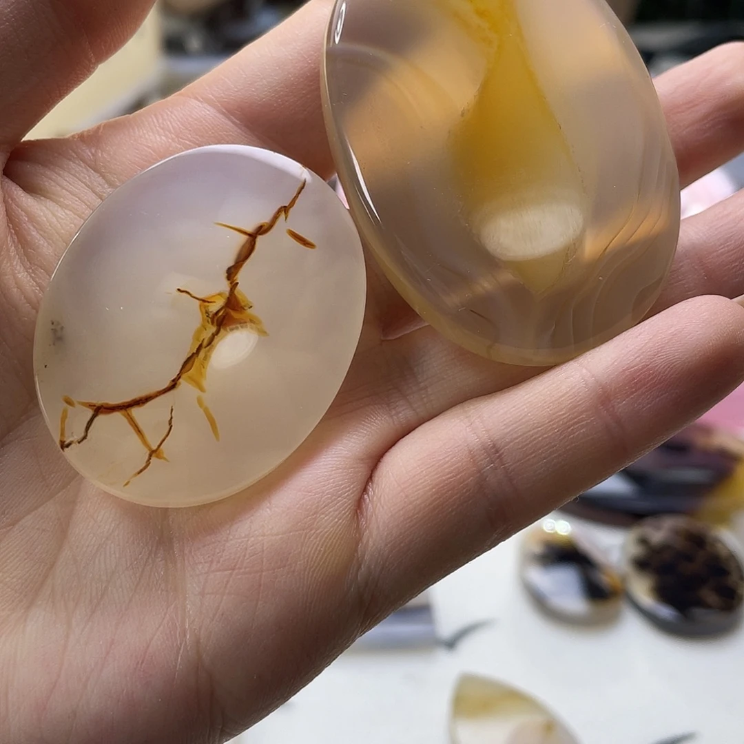 林***川玛瑙/玉髓未镶嵌珠宝奇石