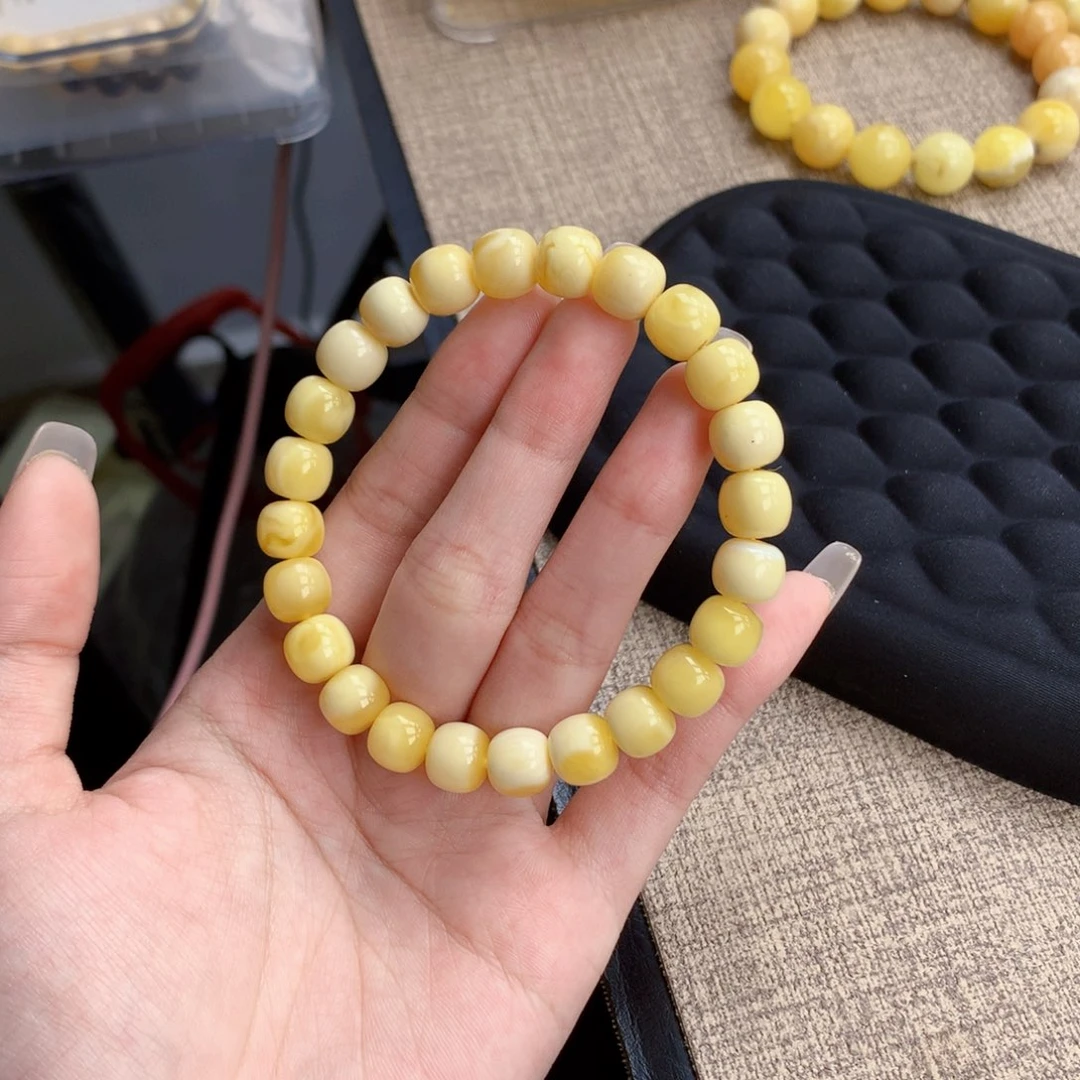蜜蜡未镶嵌珠宝奇石9’6
