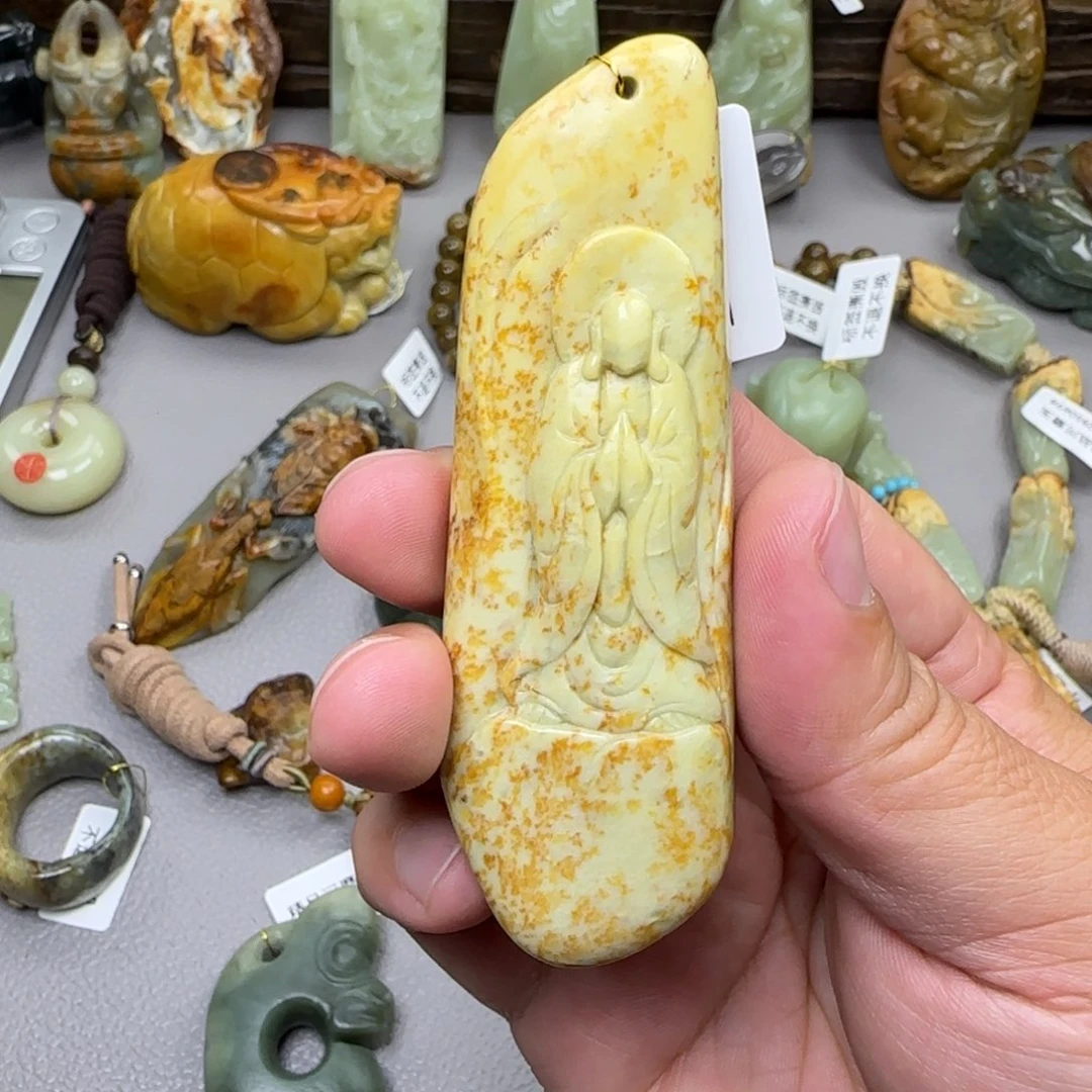 青***！岫岩河磨玉（透闪石质玉）未镶嵌珠宝奇石