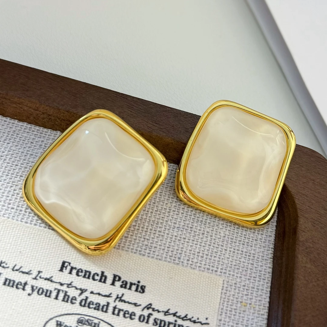 铜合金耳饰 百搭复古不规则小方块金属耳钉小众耳环欧美个性r631