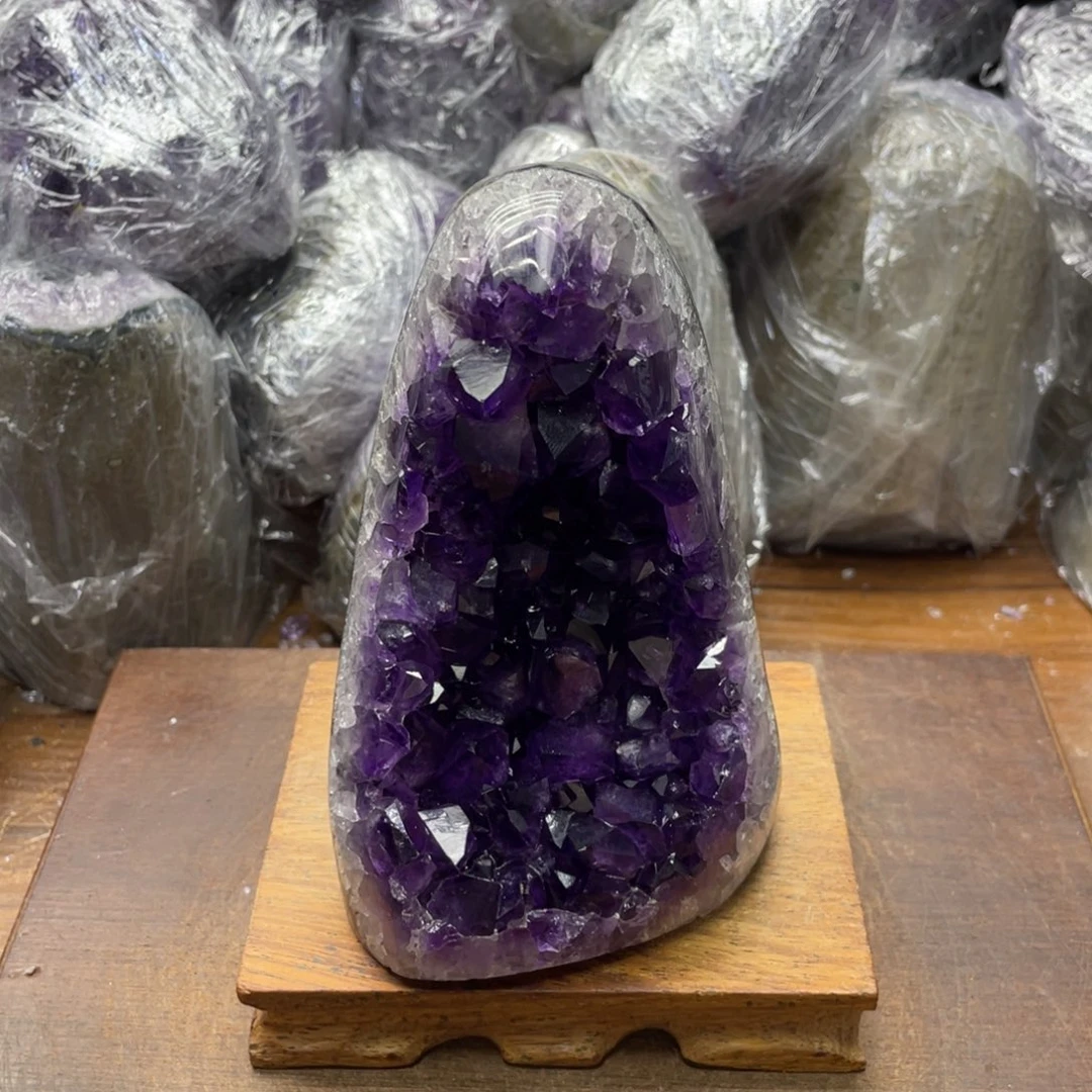 未镶嵌紫晶摆件紫晶