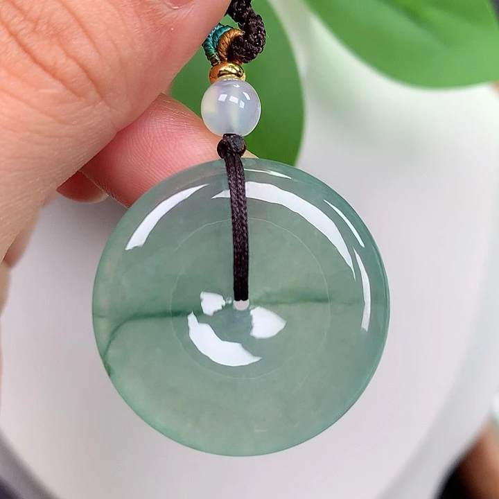 翡翠未镶嵌颈饰平安扣 29.8x5.7mm