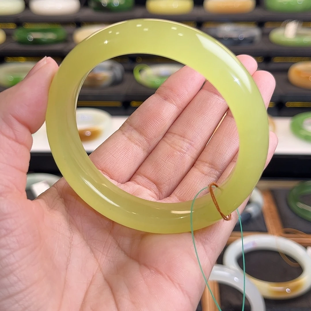 和田玉未镶嵌手镯高冰种鸡油黄