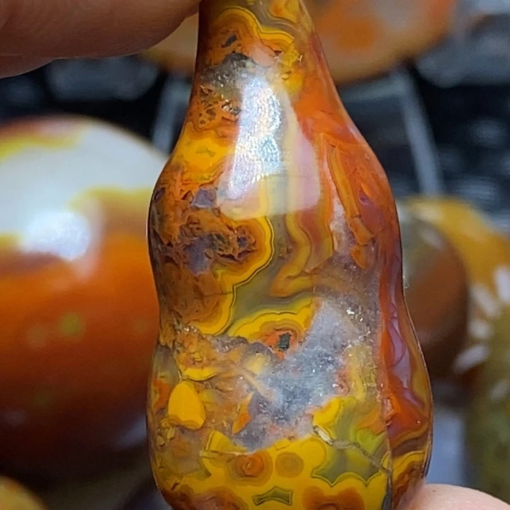 玛瑙/玉髓颈饰未镶嵌是*是
