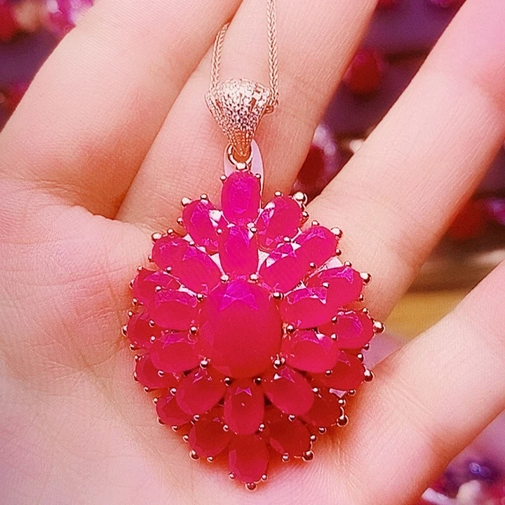 利***银S925镶嵌红宝石颈饰